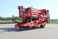 Картофелеуборочный комбайн Dewulf RTD 1700 Grimme